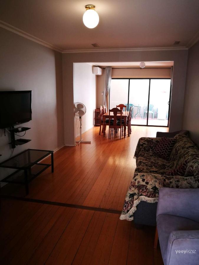 Aparthotel Moonee Valley Views City of City of Melbourne Zewnętrze zdjęcie